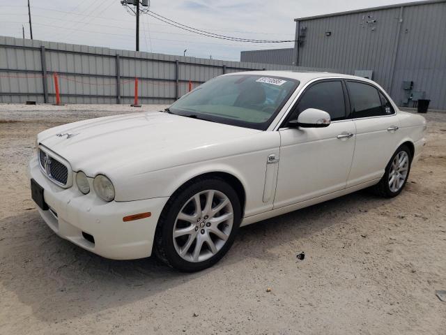 JAGUAR XJ8 2009 with VIN SAJWA71BX9SH30200 - Photo from auction