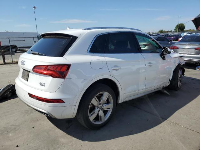 Photo 3 from auction – 2018 AUDI Q5 PREMIUM with VIN WA1BNAFY3J2010504