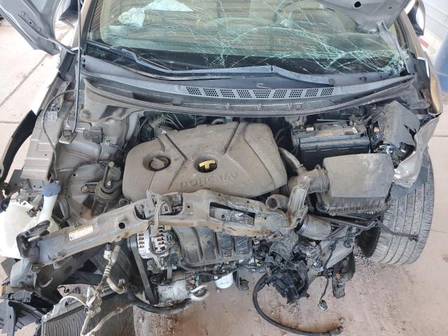 Photo 11 from auction – 2012 HYUNDAI ELANTRA GL with VIN 5NPDH4AE7CH094977