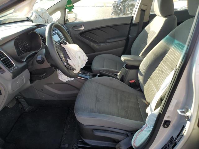 Photo 7 from auction – 2017 KIA FORTE LX with VIN 3KPFL4A7XHE109329