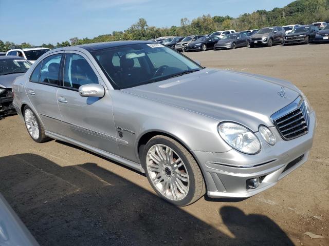 Photo 4 from auction – 2005 MERCEDES-BENZ E 55 AMG with VIN WDBUF76J85A774604