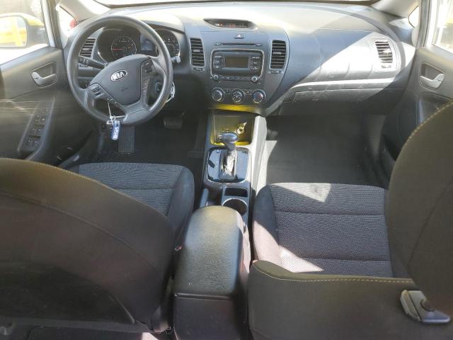 Photo 8 from auction – 2017 KIA FORTE LX with VIN 3KPFK4A78HE064782