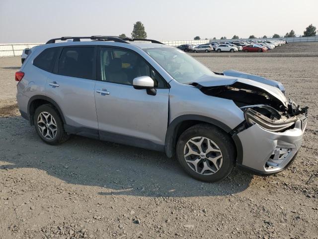 Photo 4 from auction – 2020 SUBARU FORESTER P with VIN JF2SKAJC7LH556900