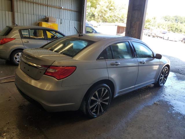 Photo 3 from auction – 2013 CHRYSLER 200 LIMITED with VIN 1C3CCBCG5DN515565