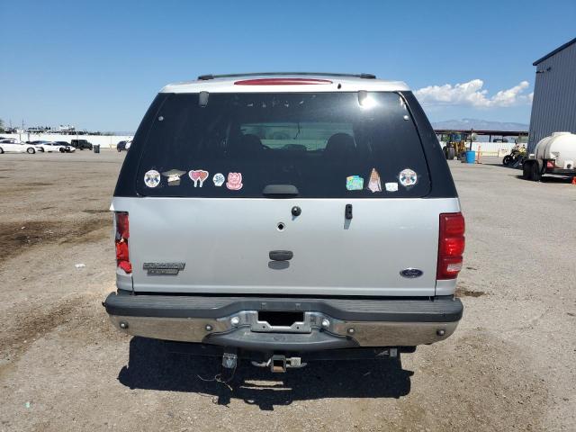 Photo 6 from auction – 2002 FORD EXPEDITION with VIN 1FMEU15W52LA89445