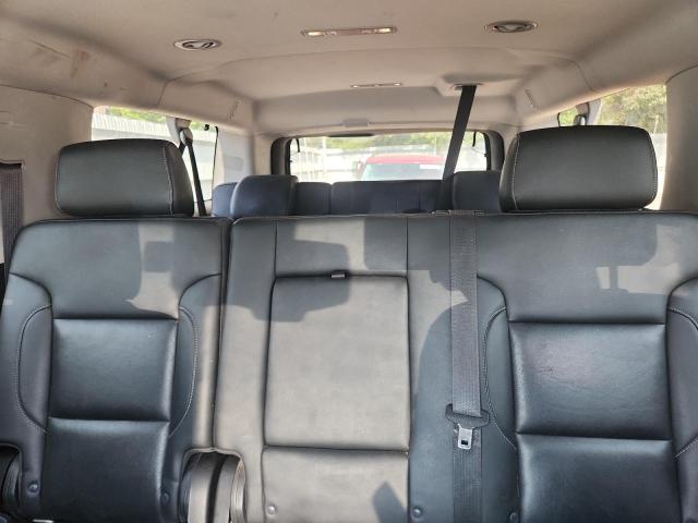 Photo 10 from auction – 2018 CHEVROLET SUBURBAN C with VIN 1GNSCHKCXJR388610