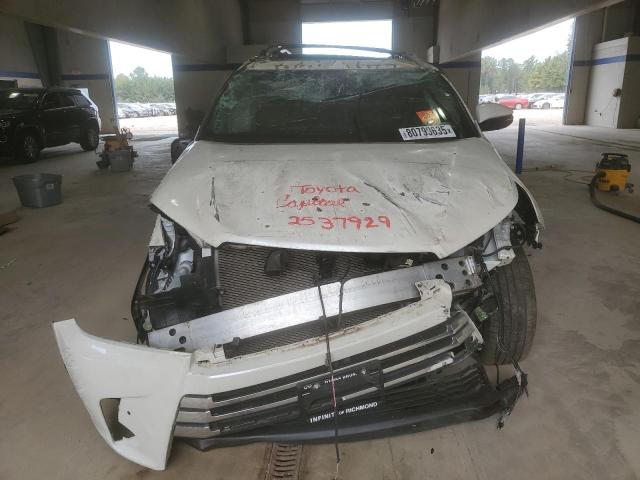 Photo 5 from auction – 2018 TOYOTA HIGHLANDER with VIN 5TDDZRFH1JS821535