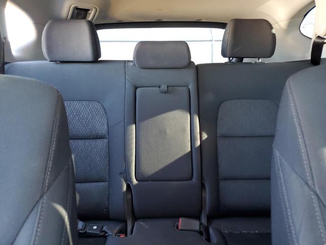 Photo 10 from auction – 2016 HYUNDAI TUCSON LIM with VIN KM8J33A40GU114562