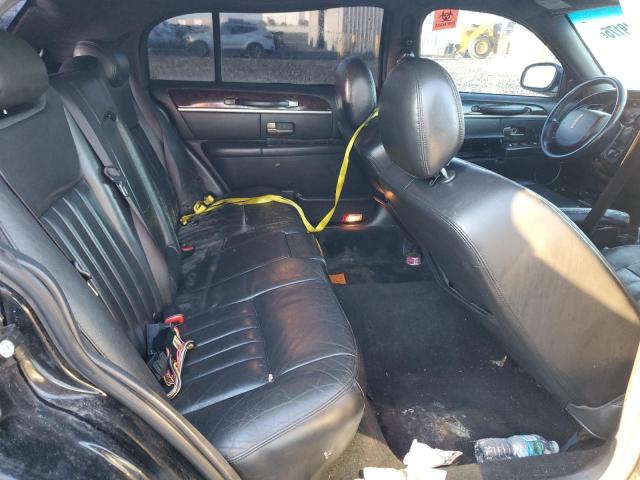 Photo 10 from auction – 2010 LINCOLN TOWN CAR E with VIN 2LNBL8EV3AX628099