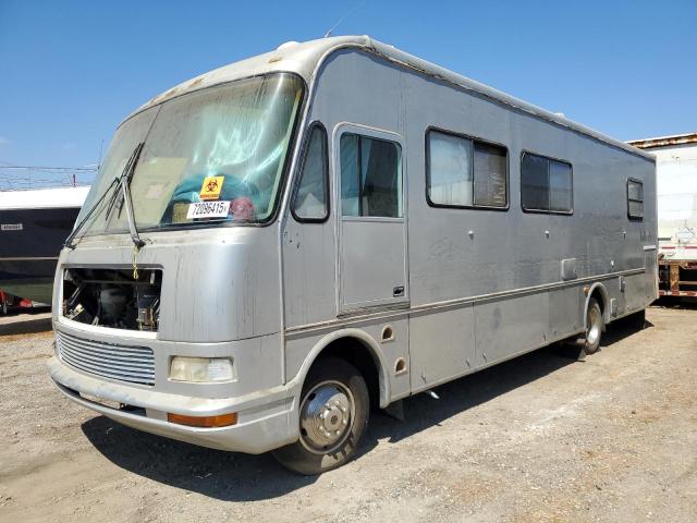 Photo 2 from auction – 1999 FORD F550 SUPER with VIN 3FCMF53S9XJA28513