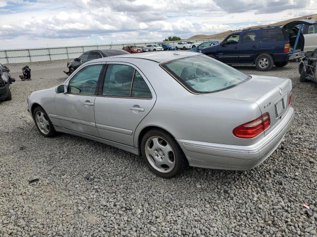 Photo 2 from auction – 2001 MERCEDES-BENZ E 430 with VIN WDBJF70J01X051381