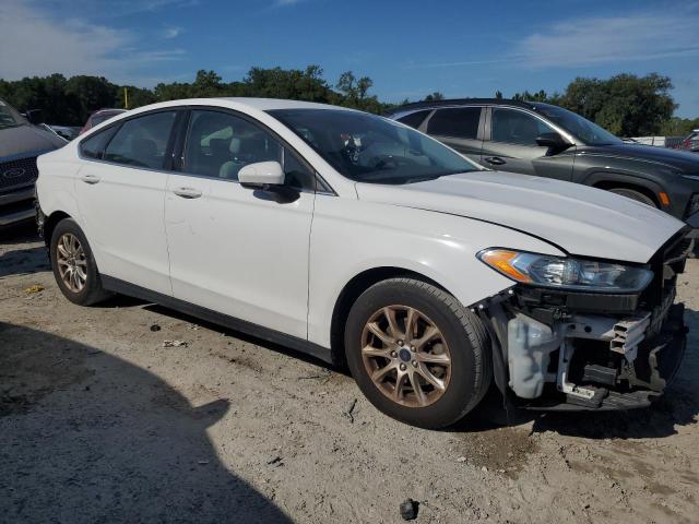 Photo 4 from auction – 2016 FORD FUSION S with VIN 3FA6P0G71GR324146