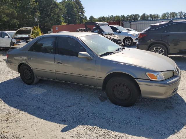 Photo 4 from auction – 2000 TOYOTA CAMRY CE with VIN 4T1BG28K7YU664852