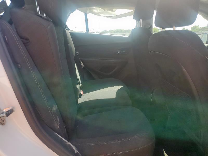 Photo 11 from auction – 2020 CHEVROLET TRAX LS with VIN 3GNCJKSB8LL311291
