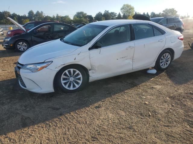 TOYOTA CAMRY LE 2015 with VIN 4T4BF1FK7FR464735 - Photo from auction