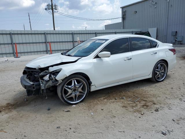 NISSAN ALTIMA 2.5 2014 with VIN 1N4AL3AP9EN241810 - Photo from auction