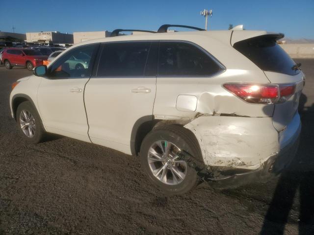 Photo 2 from auction – 2016 TOYOTA HIGHLANDER with VIN 5TDZKRFH7GS139097