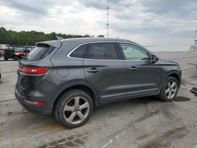 Photo 3 from auction – 2017 LINCOLN MKC PREMIE with VIN 5LMCJ1D96HUL33857