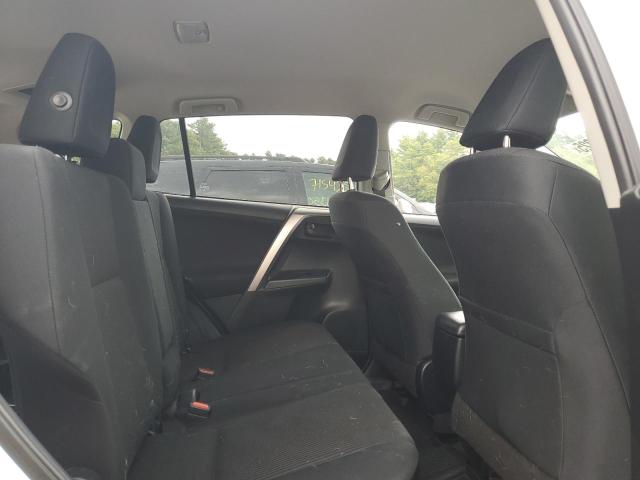 Photo 11 from auction – 2018 TOYOTA RAV4 LE with VIN JTMBFREV8JJ227142