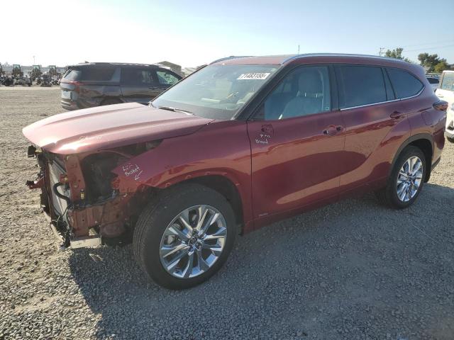 TOYOTA HIGHLANDER 2025 with VIN 5TDXBRCH2SS668154 - Photo from auction
