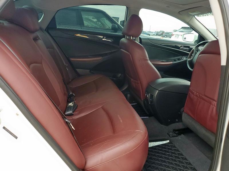 Photo 10 from auction – 2012 HYUNDAI SONATA SE with VIN 5NPEC4AC1CH460823