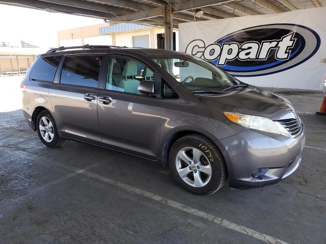 Zdjęcie 4 z aukcji – 2012 TOYOTA SIENNA LE z VIN 5TDKK3DC8CS198675