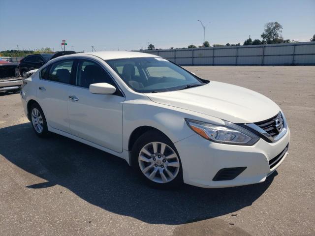 Photo 4 from auction – 2017 NISSAN ALTIMA 2.5 with VIN 1N4AL3AP4HC470279