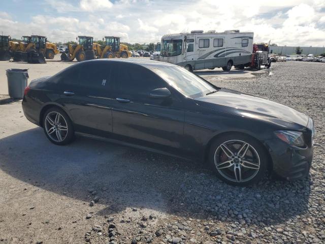 Photo 4 from auction – 2017 MERCEDES-BENZ E 300 with VIN WDDZF4JBXHA061834