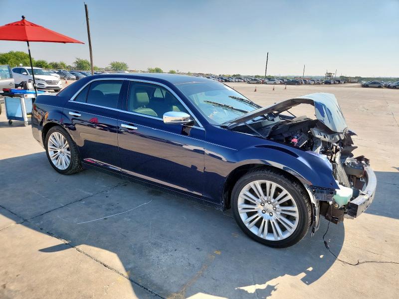 Photo 4 from auction – 2012 CHRYSLER 300 LIMITED with VIN 2C3CCACG3CH252770
