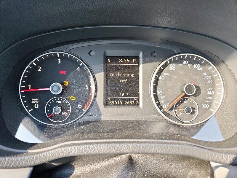 Photo 9 from auction – 2014 VOLKSWAGEN PASSAT SE with VIN 1VWBN7A3XEC088800