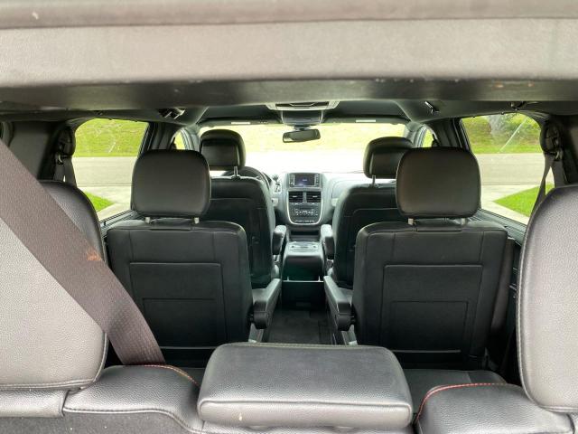 Photo 9 from auction – 2019 DODGE GRAND CARA with VIN 2C4RDGEG1KR565201