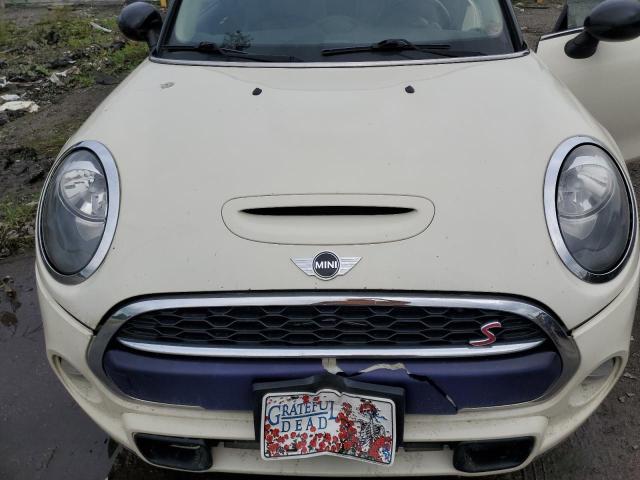 Photo 11 from auction – 2016 MINI COOPER S with VIN WMWXP7C5XG3B33397