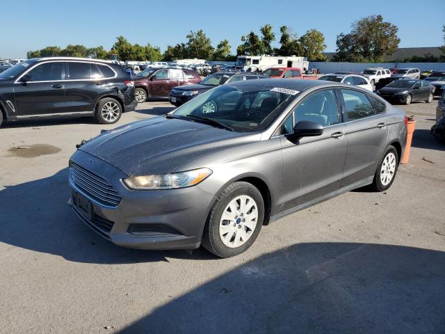 FORD FUSION S 2013 with VIN 3FA6P0G72DR380558 - Photo from auction