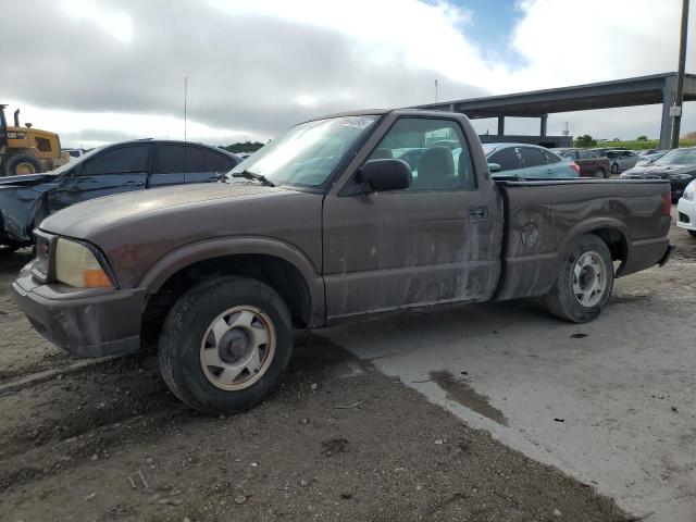 GMC SONOMA 2000 with VIN 1GTCS1443YK180360 - Photo from auction