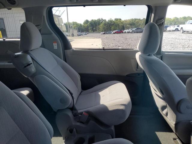Photo 11 from auction – 2015 TOYOTA SIENNA LE with VIN 5TDKK3DC8FS665629
