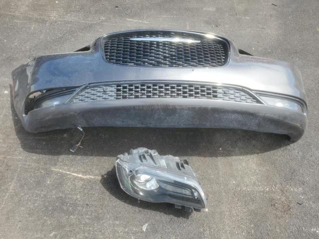 Photo 12 from auction – 2015 CHRYSLER 300 S with VIN 2C3CCABG3FH802958