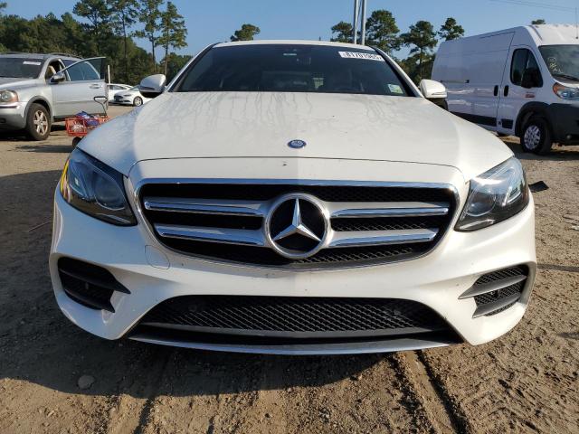 Photo 5 from auction – 2017 MERCEDES-BENZ E 300 with VIN WDDZF4JB3HA103583