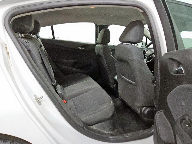 Photo 10 from auction – 2018 CHEVROLET CRUZE LT with VIN 3G1BE6SM8JS653448