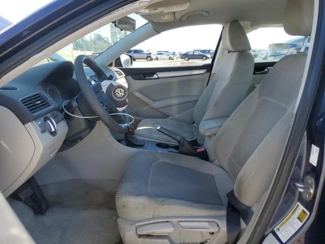 Photo 7 from auction – 2015 VOLKSWAGEN PASSAT S with VIN 1VWAT7A36FC025115