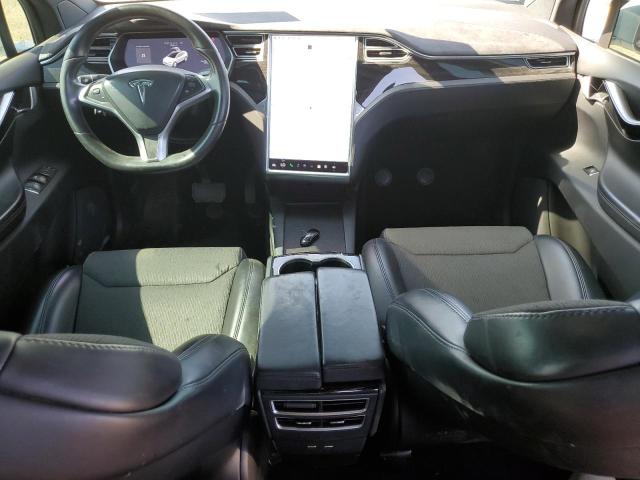 Photo 8 from auction – 2017 TESLA MODEL X with VIN 5YJXCBE25HF055455