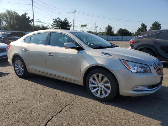 Photo 4 from auction – 2016 BUICK LACROSSE with VIN 1G4GB5G32GF111013