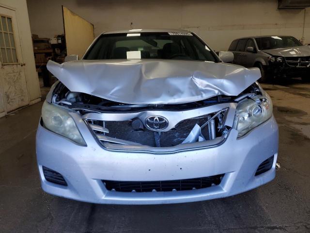 Photo 5 from auction – 2011 TOYOTA CAMRY BASE with VIN 4T1BF3EK0BU180235