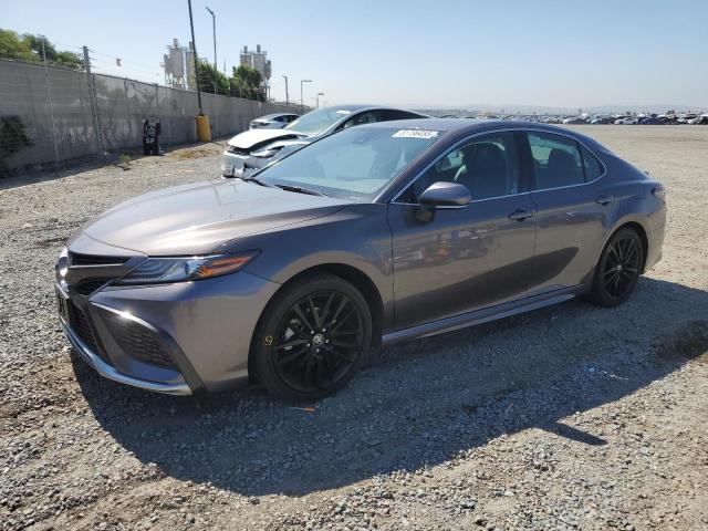 Photo 1 from auction – 2023 TOYOTA CAMRY XSE with VIN 4T1K31AK2PU601303