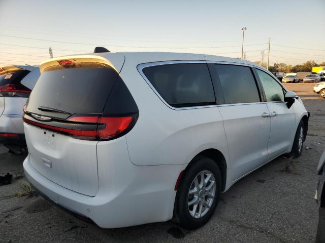 Photo 3 from auction – 2023 CHRYSLER PACIFICA TOURING with VIN 2C4RC1FG2PR556626