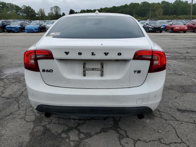 Photo 6 from auction – 2016 VOLVO S60 PLATINUM with VIN LYV612TM5GB096254