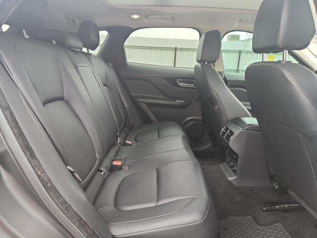 Photo 10 from auction – 2017 JAGUAR F-PACE with VIN SADCS2BN8HA086423