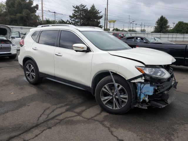 Photo 4 from auction – 2019 NISSAN ROGUE S with VIN JN8AT2MT7KW255647