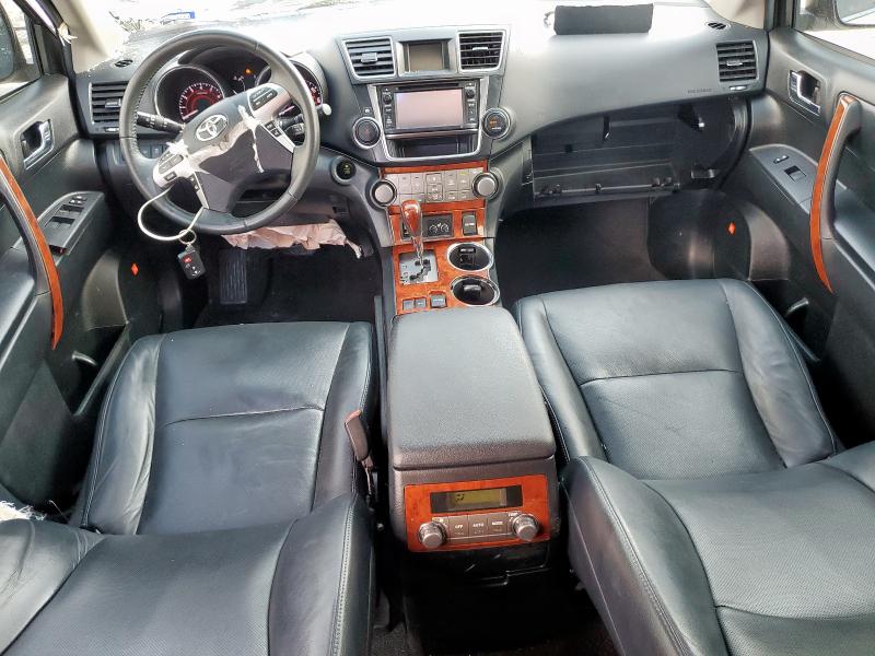Photo 8 from auction – 2013 TOYOTA HIGHLANDER with VIN 5TDYK3EHXDS130349