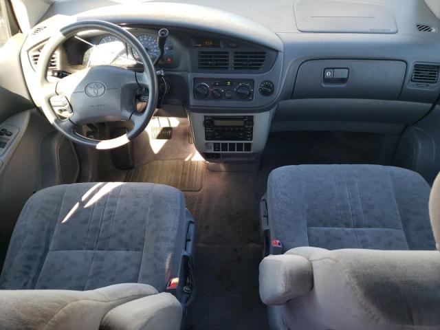 Photo 8 from auction – 2002 TOYOTA SIENNA LE with VIN 4T3ZF13C32U442514
