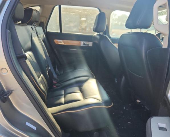 Photo 10 from auction – 2008 LINCOLN MKX with VIN 2LMDU88C08BJ12648